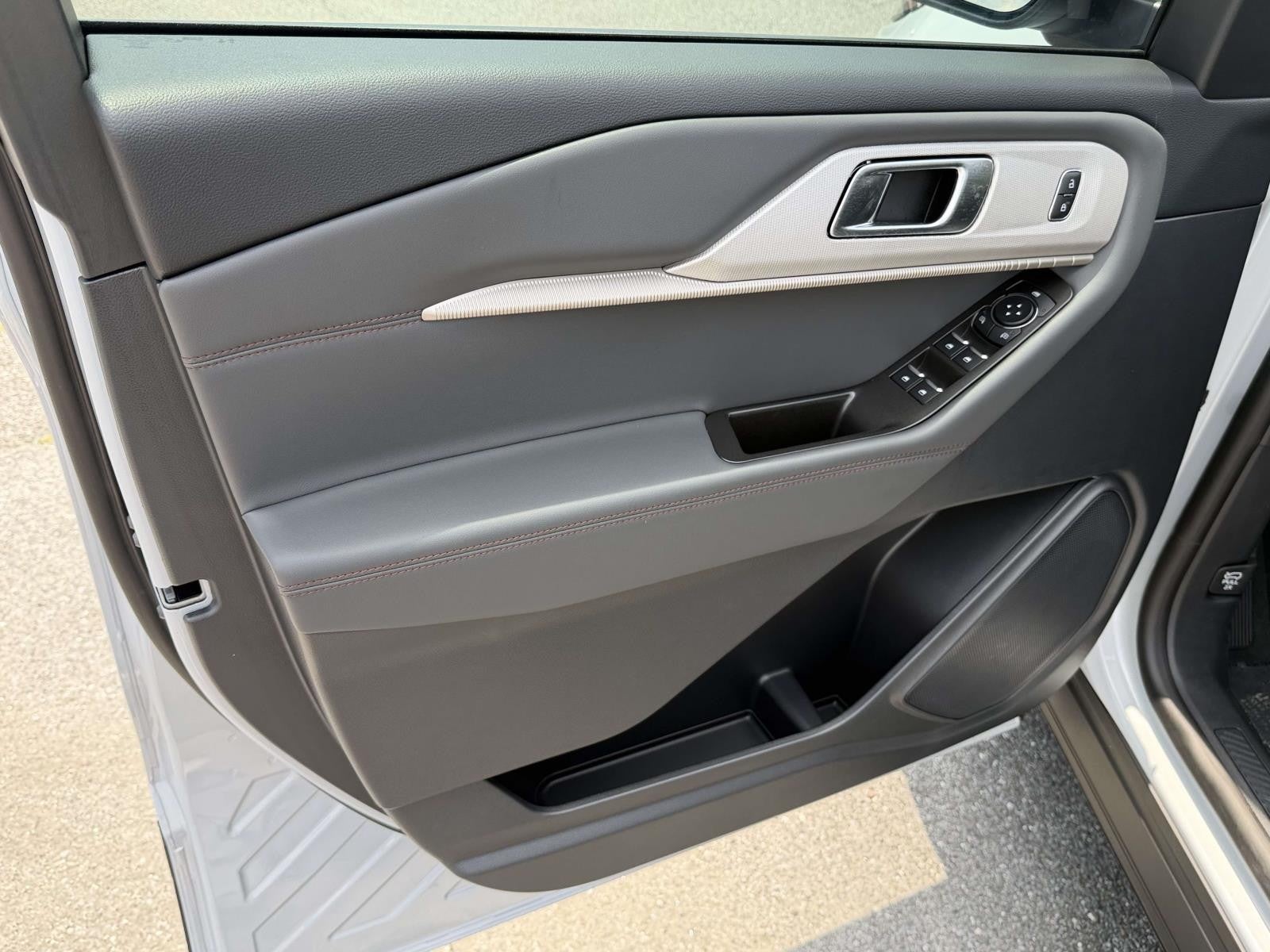 2026 Ford Explorer ACTIVE RWD