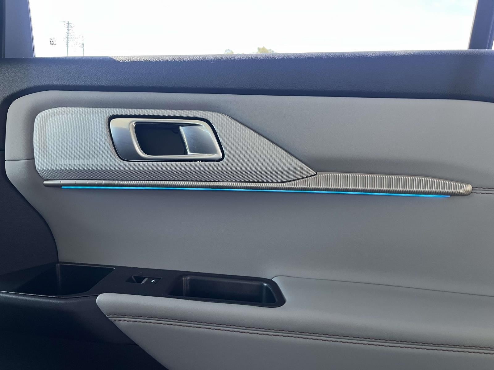 2025 Ford Explorer ACTIVE RWD