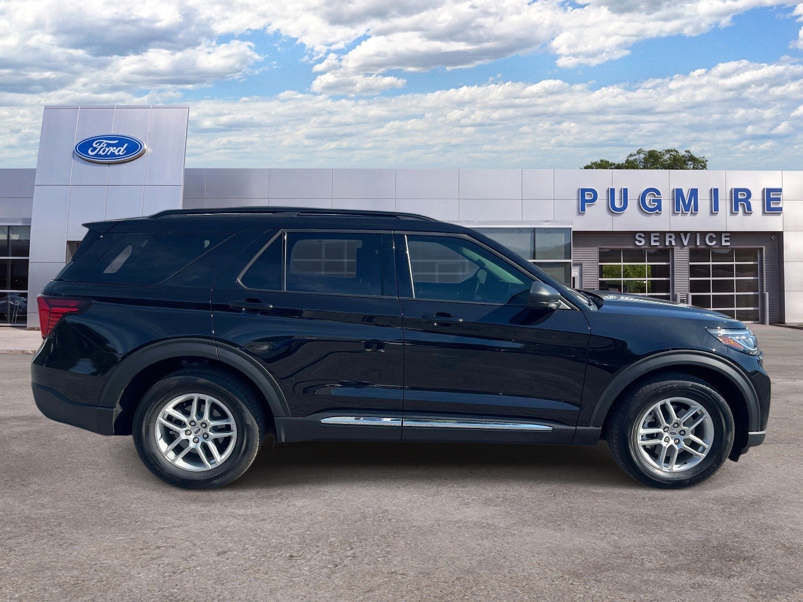 2025 Ford Explorer ACTIVE RWD