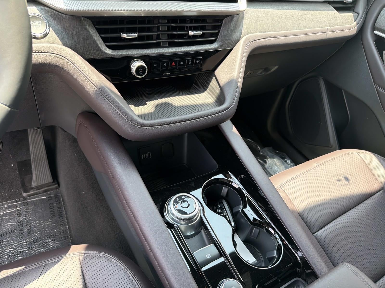 2026 Ford Explorer PLATINUM RWD