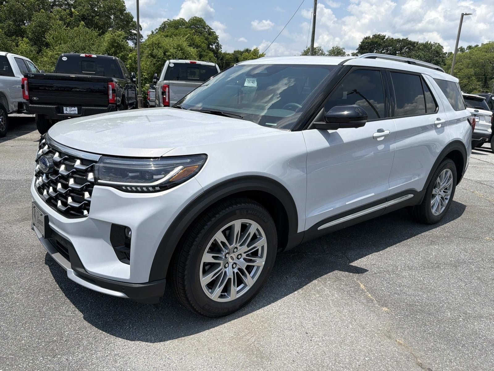 2026 Ford Explorer PLATINUM RWD