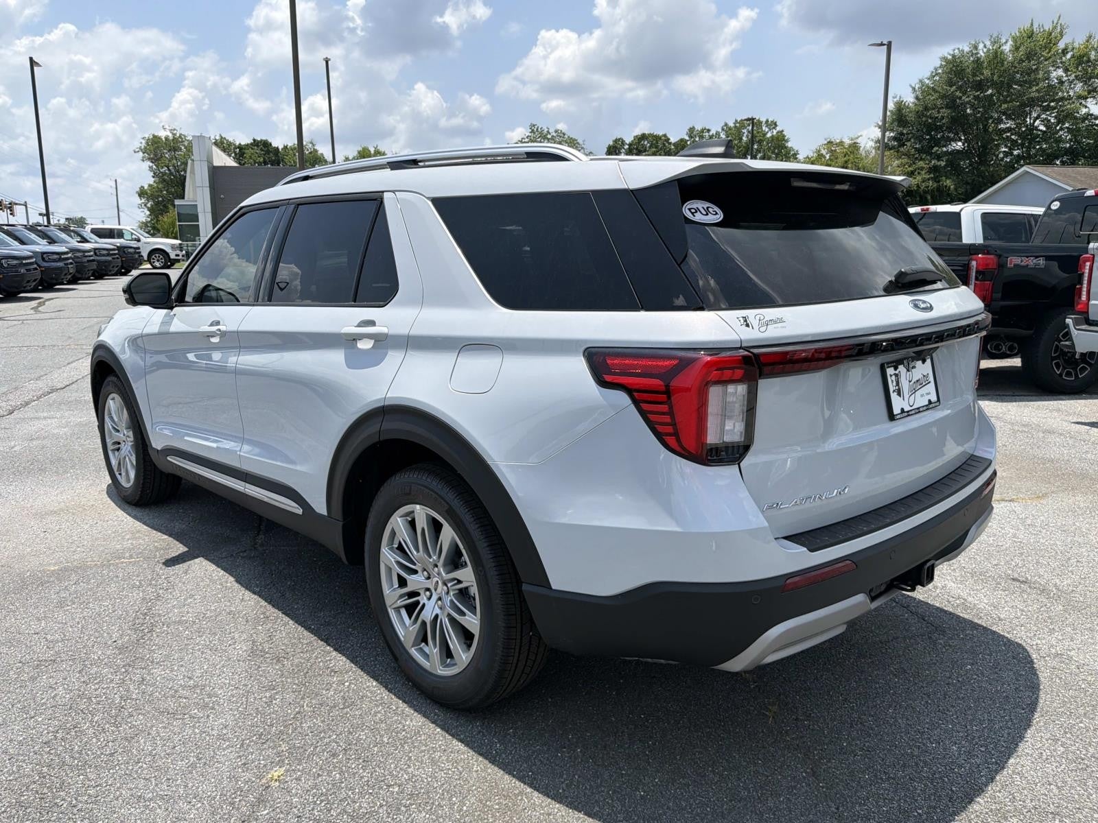 2026 Ford Explorer PLATINUM RWD
