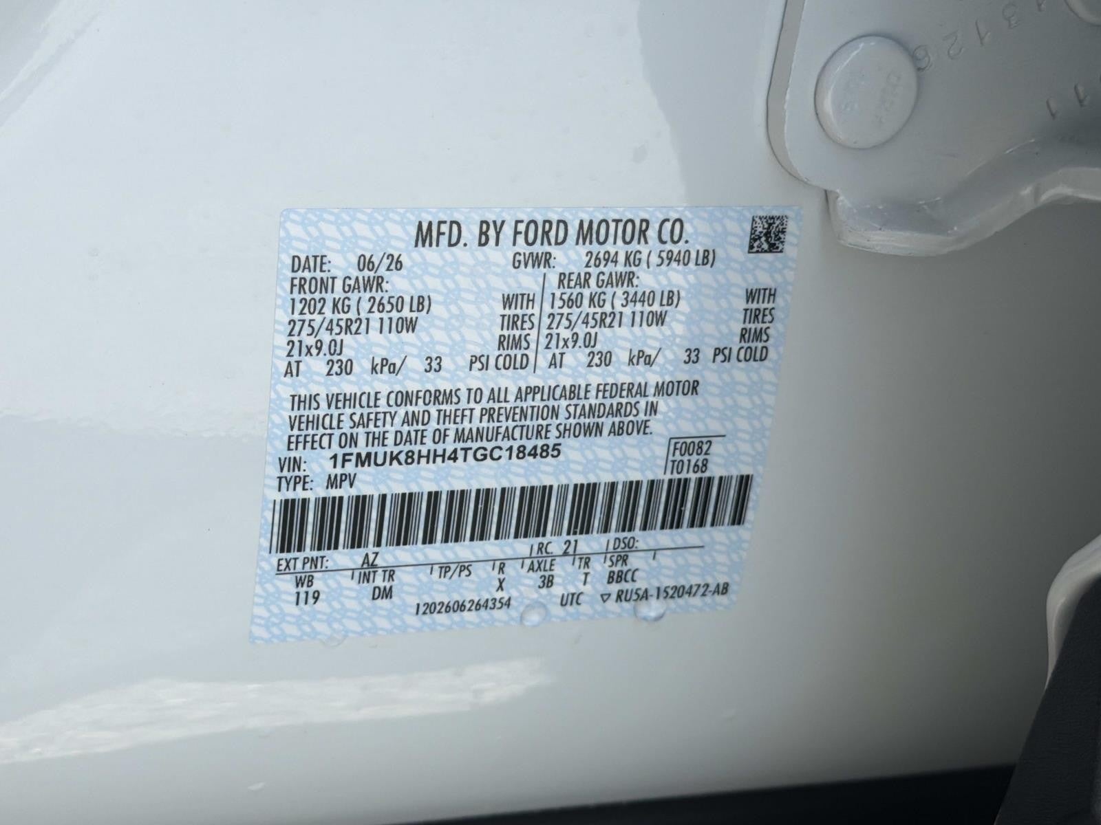 2026 Ford Explorer PLATINUM 4WD