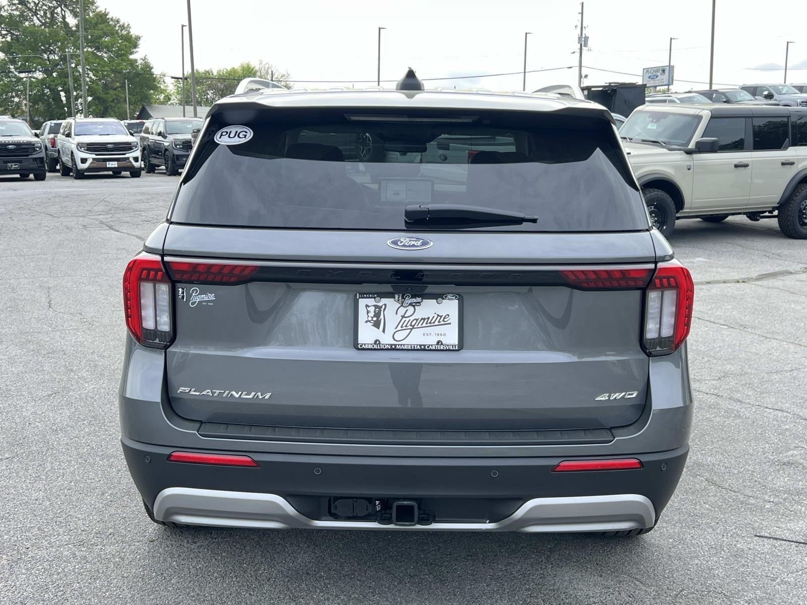 2026 Ford Explorer PLATINUM 4WD