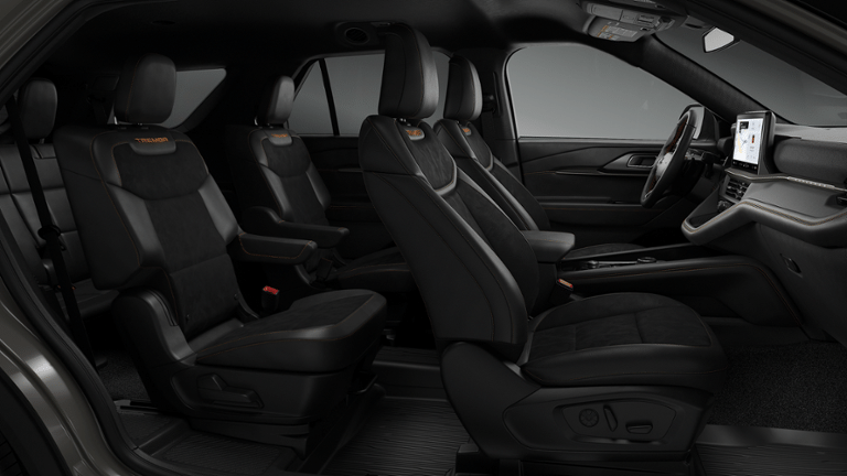 2026 Ford Explorer TREMOR 4WD