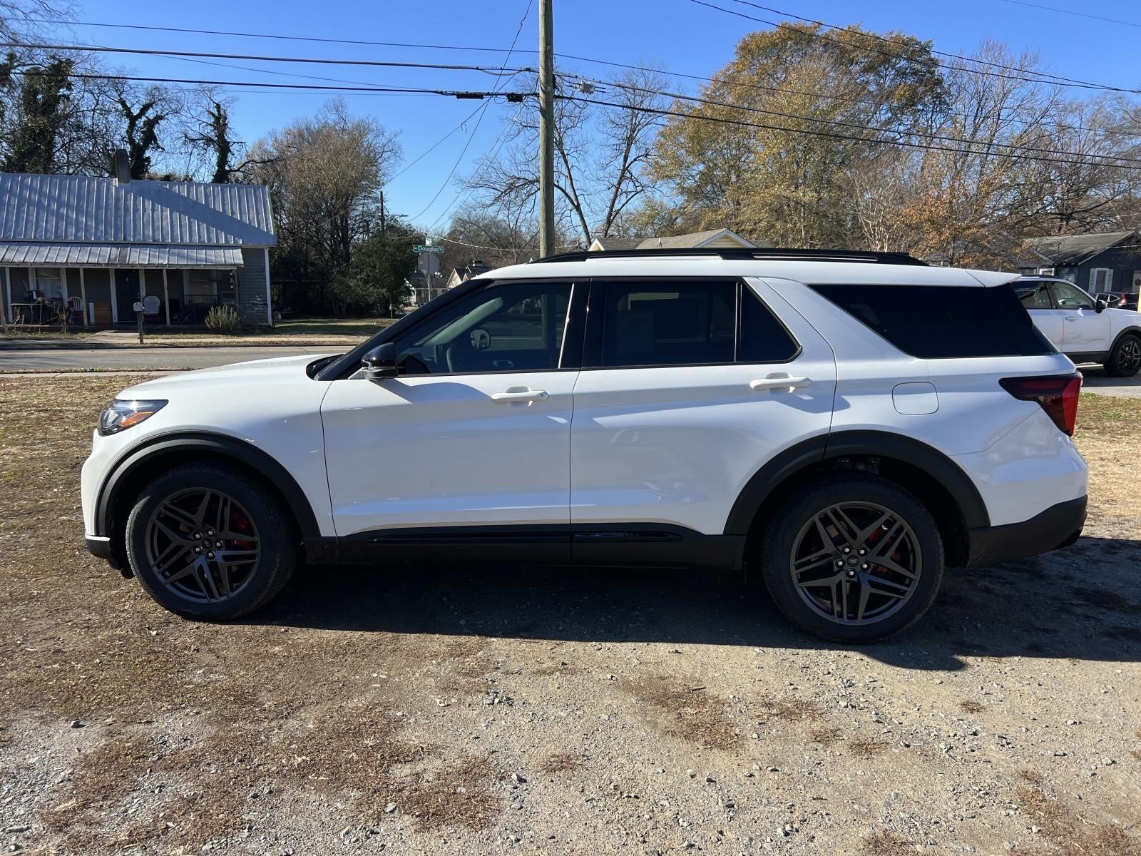 2026 Ford Explorer ST RWD