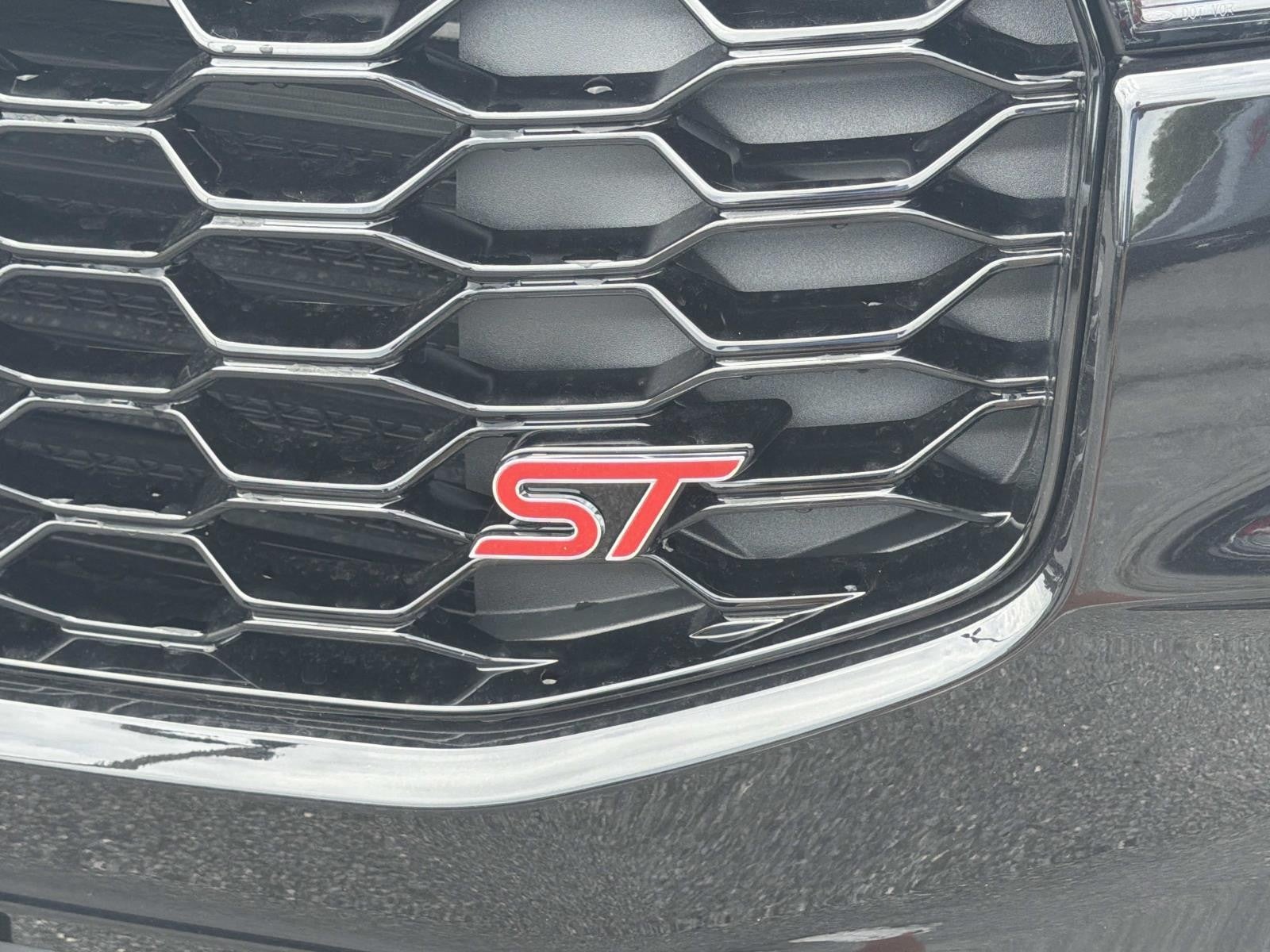 2026 Ford Explorer ST 4WD