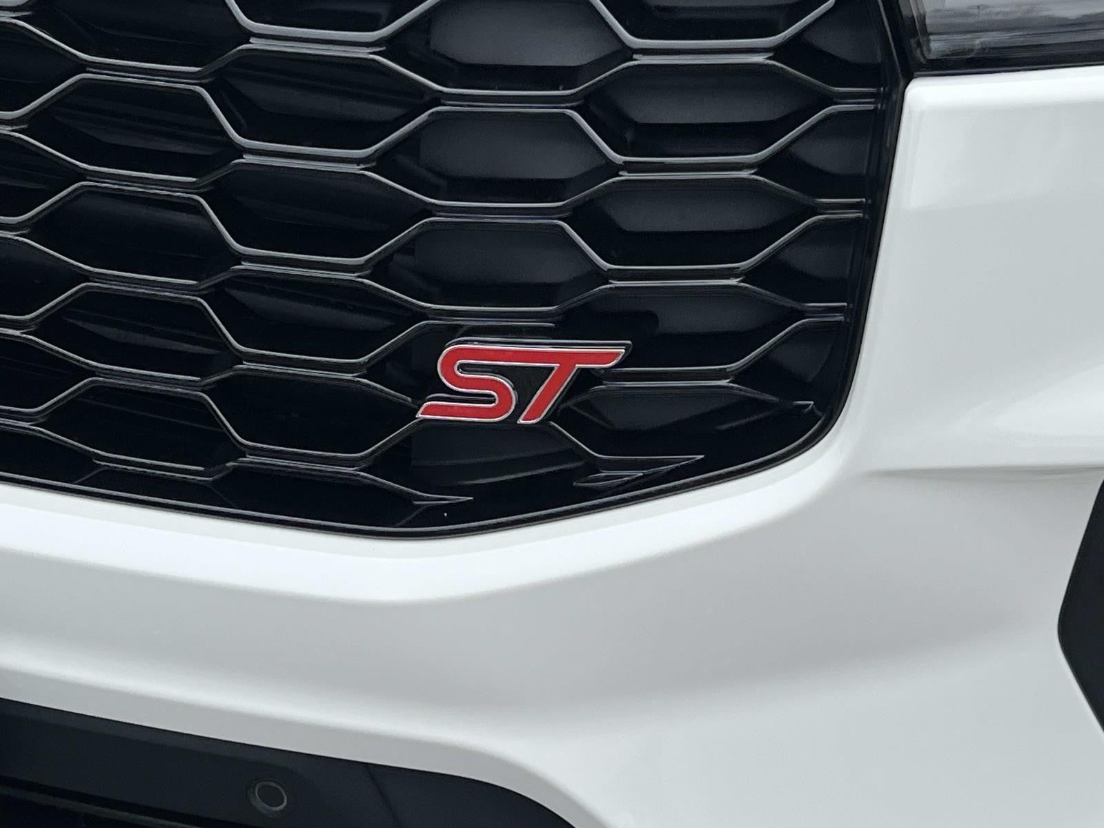 2026 Ford Explorer ST 4WD