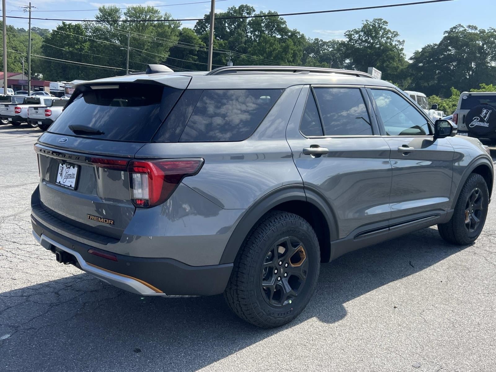 2026 Ford Explorer TREMOR 4WD