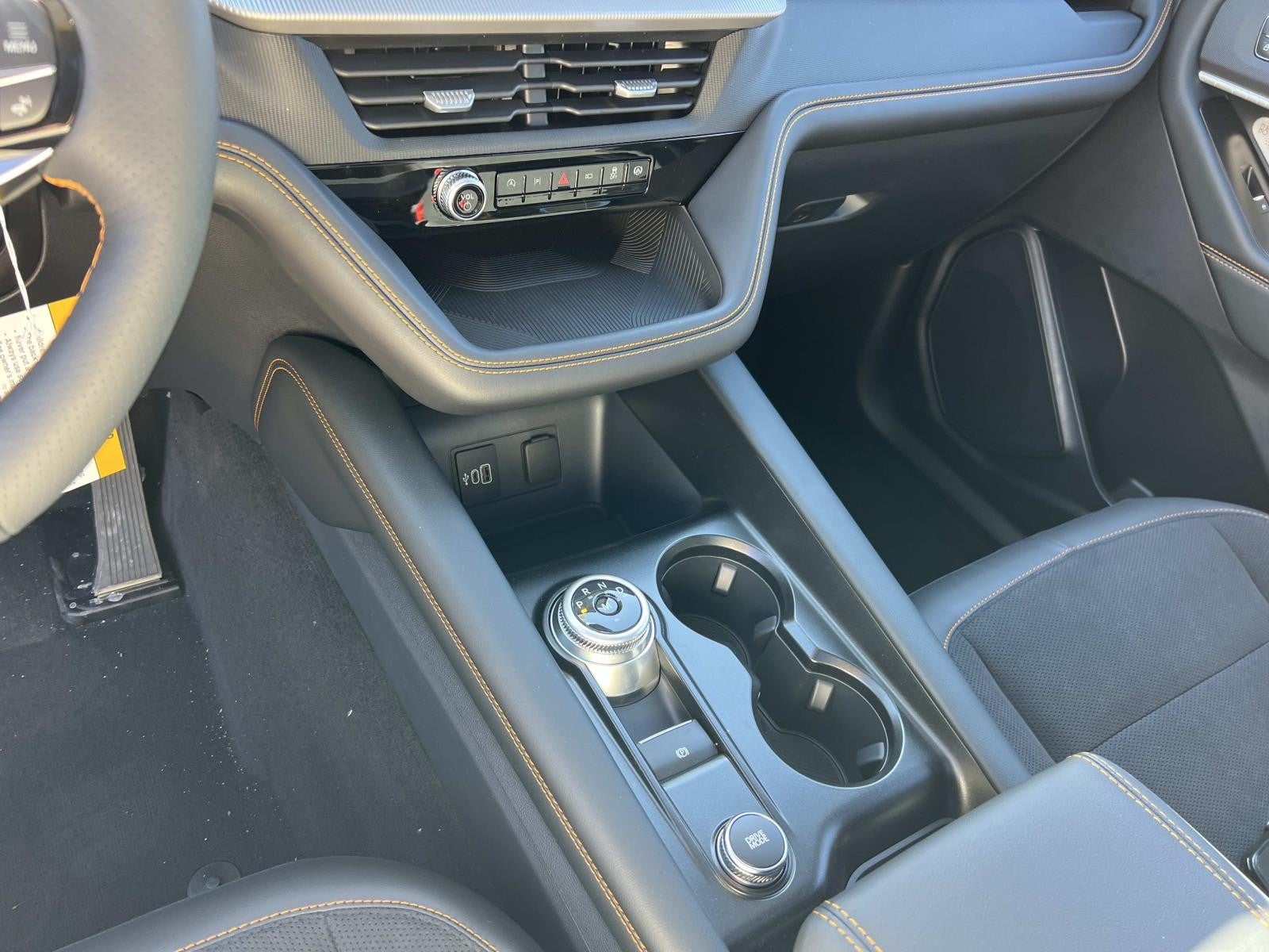 2026 Ford Explorer TREMOR 4WD