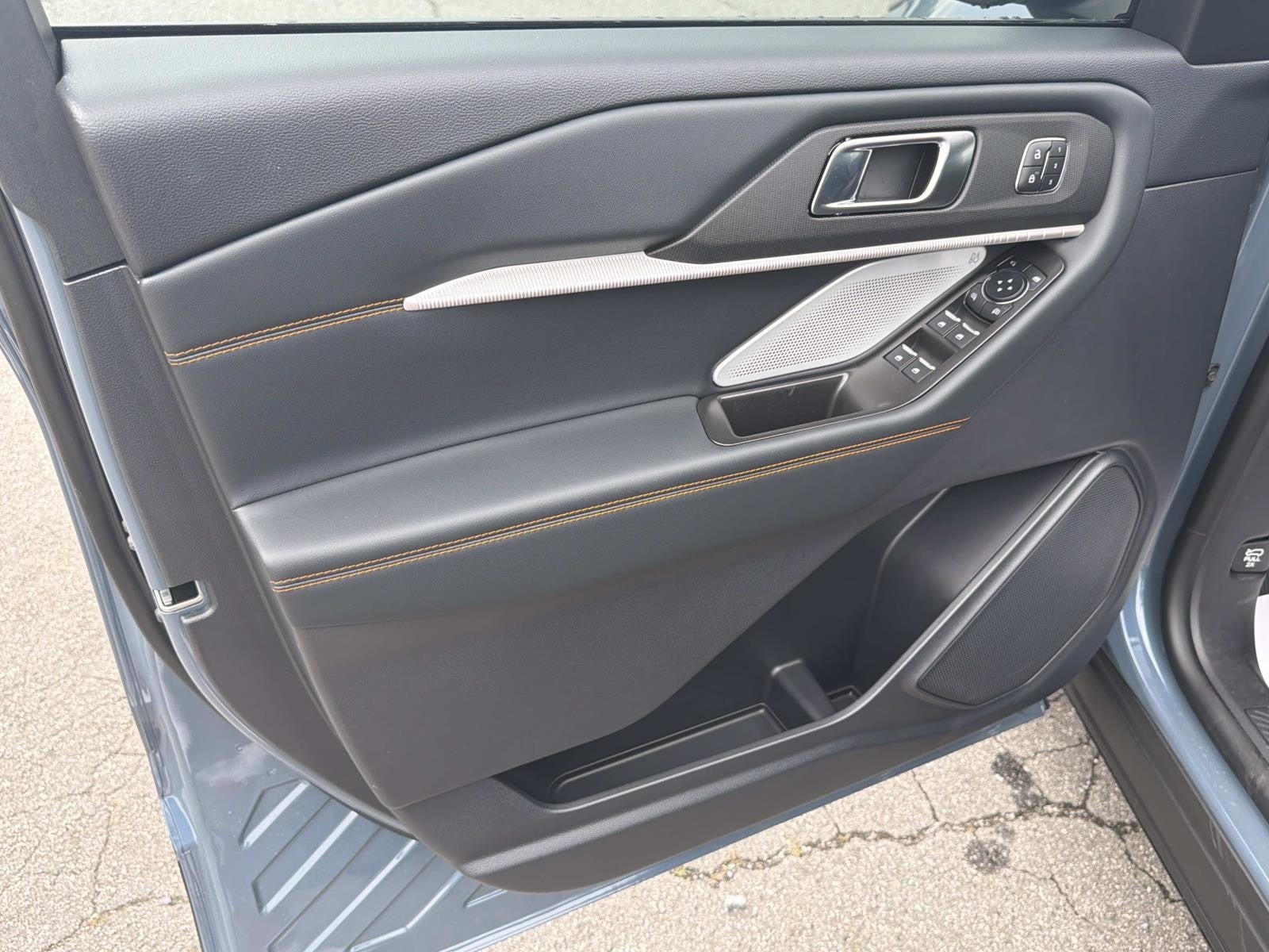 2026 Ford Explorer TREMOR 4WD