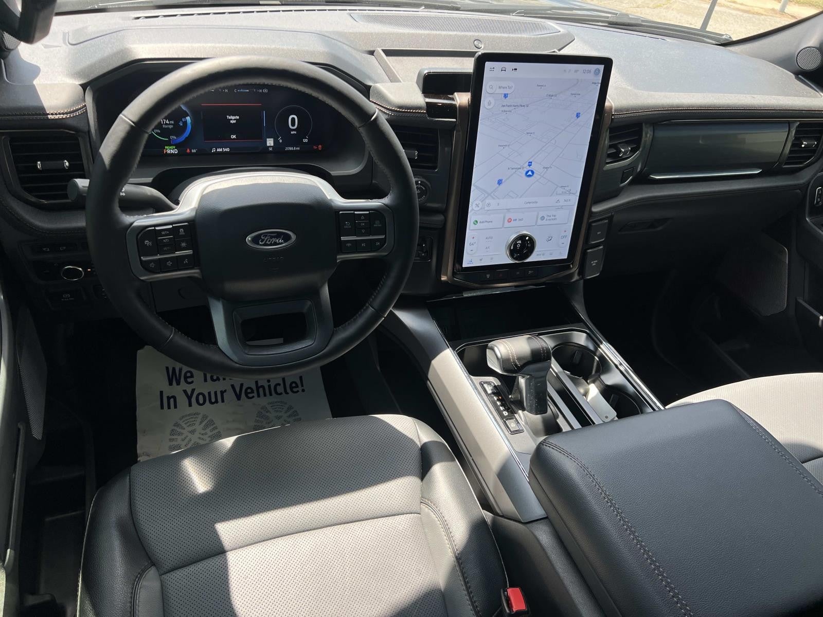 2023 Ford F-150 Lightning LARIAT