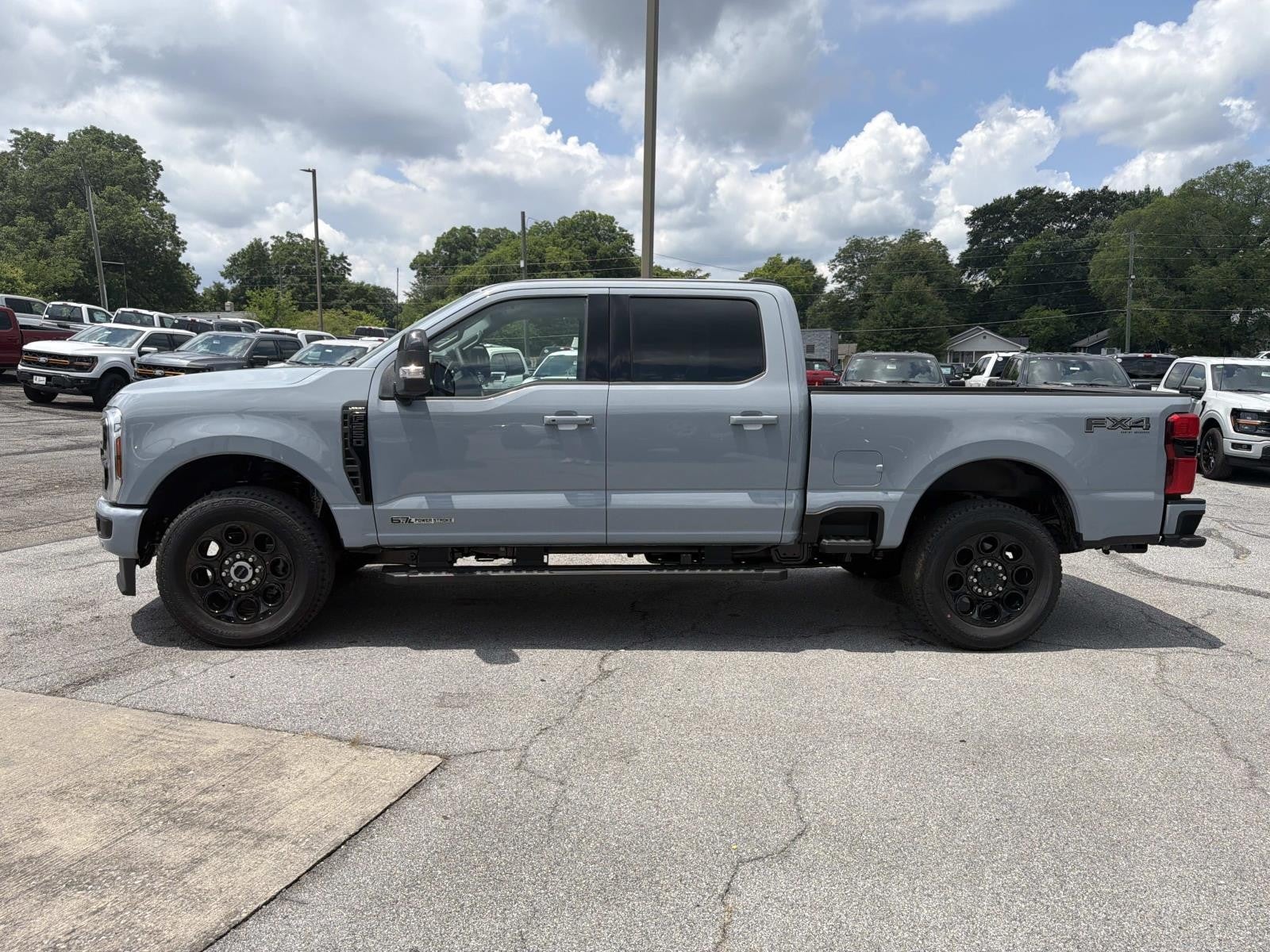 2026 Ford Super Duty F-250 SRW LARIAT 4WD CREW CAB 6.75'