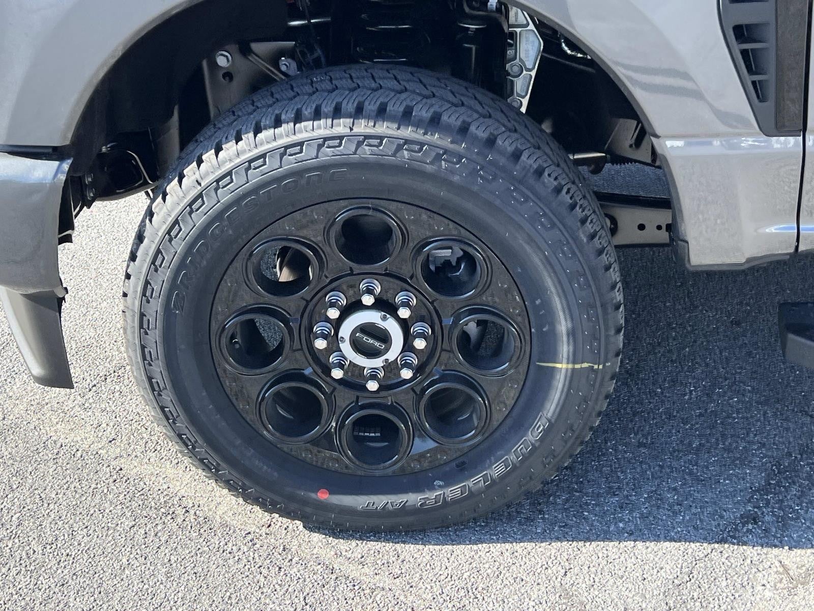 2026 Ford Super Duty F-350 SRW LARIAT 4WD CREW CAB 6.75'