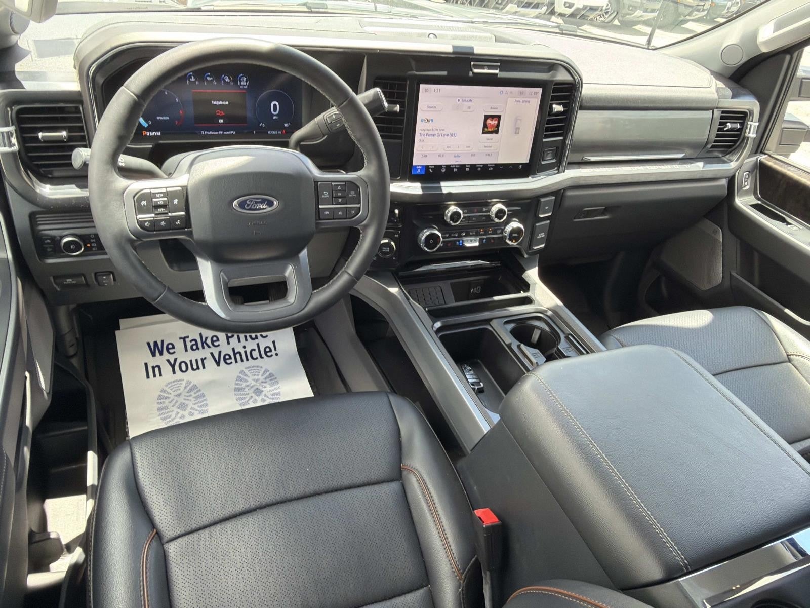 2026 Ford Super Duty F-350 SRW LARIAT 4WD CREW