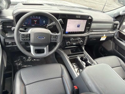 2026 Ford Super Duty F-350 DRW LARIAT 4WD CREW CAB 8' BO