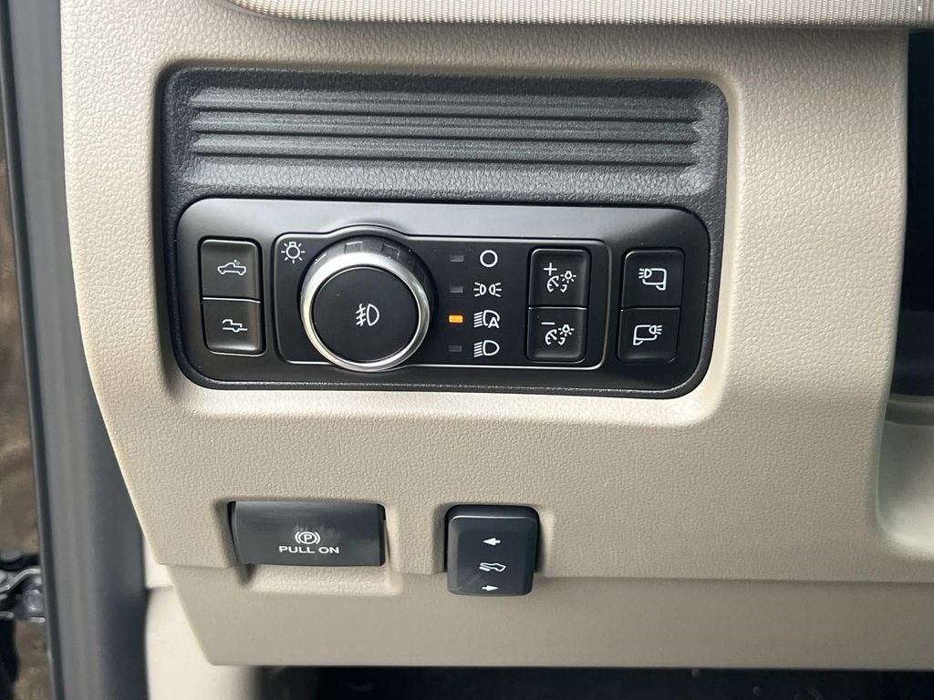 2026 Ford F-350SD DRW