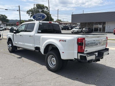 2026 Ford Super Duty F-350 DRW KING R 4WD CREW CAB 8' BO