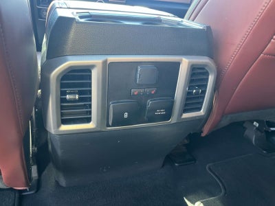 2022 Ford Super Duty F-450 DRW DRW 4X4 CREW CAB