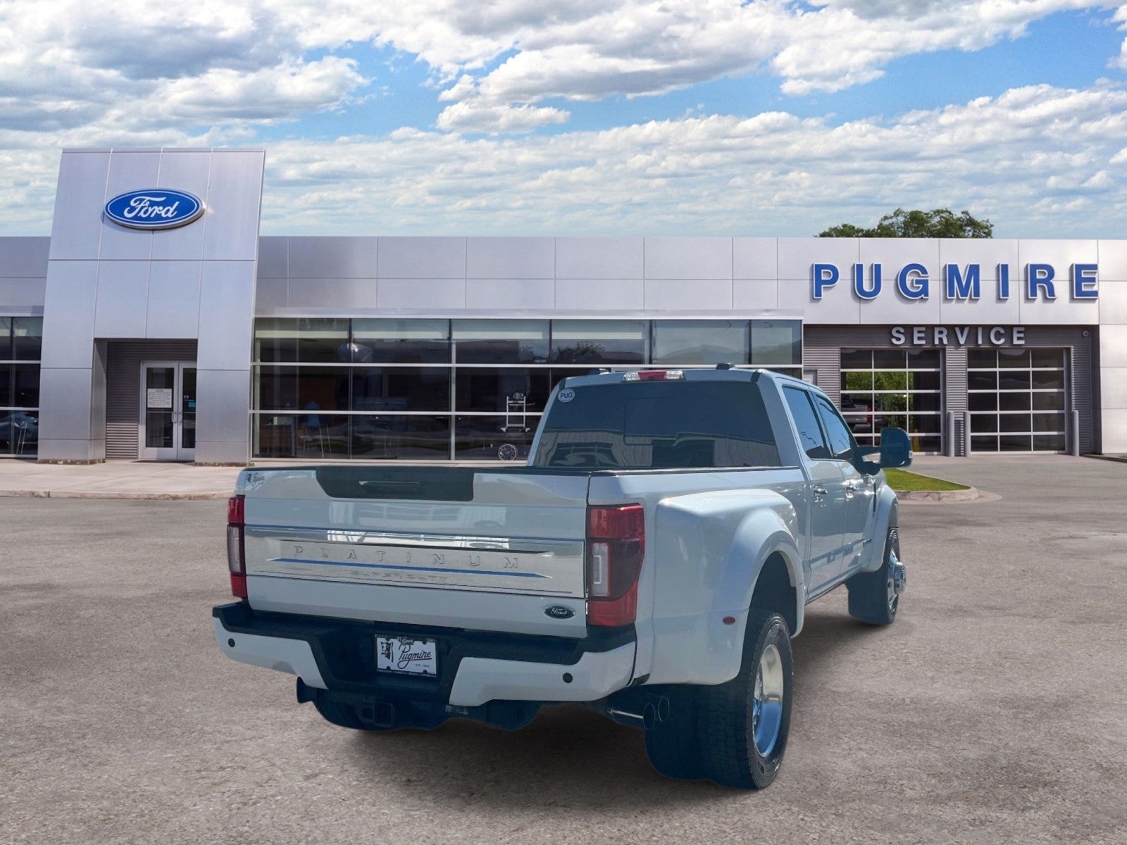2022 Ford Super Duty F-450 DRW DRW 4X4 CREW CAB