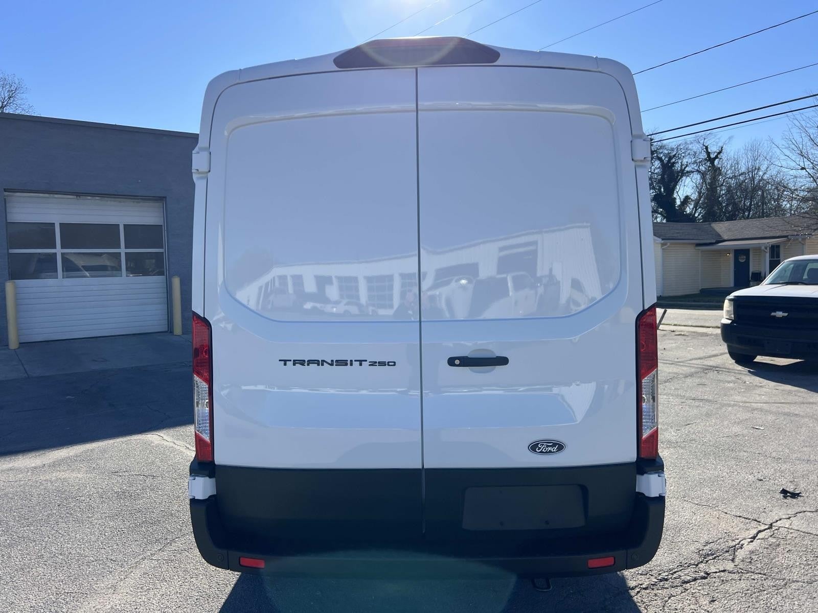 2026 Ford Transit-250 Base