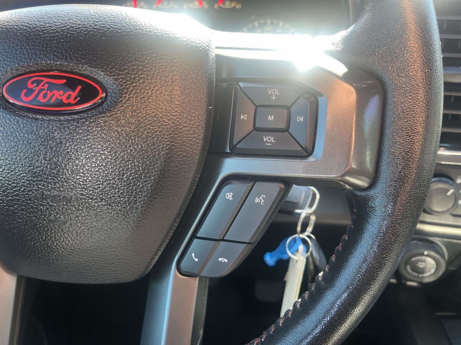 2019 Ford F-150 XLT 4WD SUPERCREW