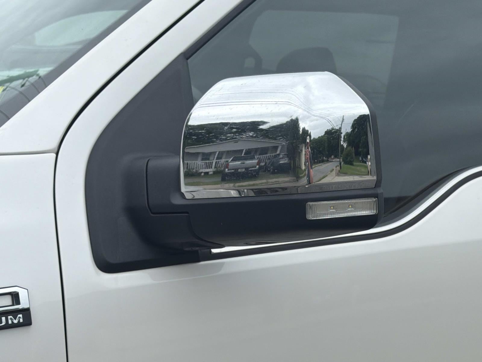 2019 Ford F-150 PLATINUM 4WD SUPERCREW 5.