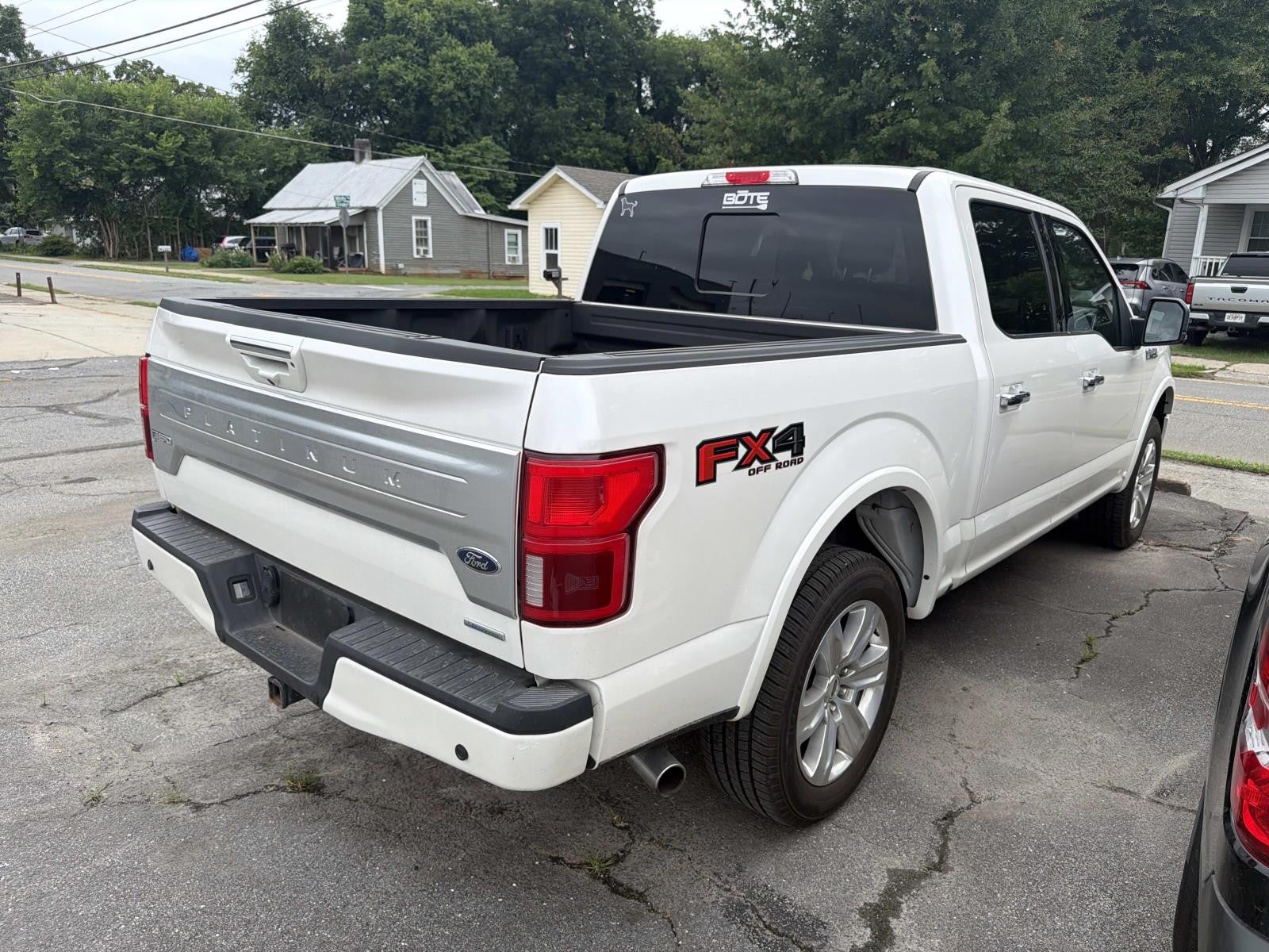 2019 Ford F-150 PLATINUM 4WD SUPERCREW 5.