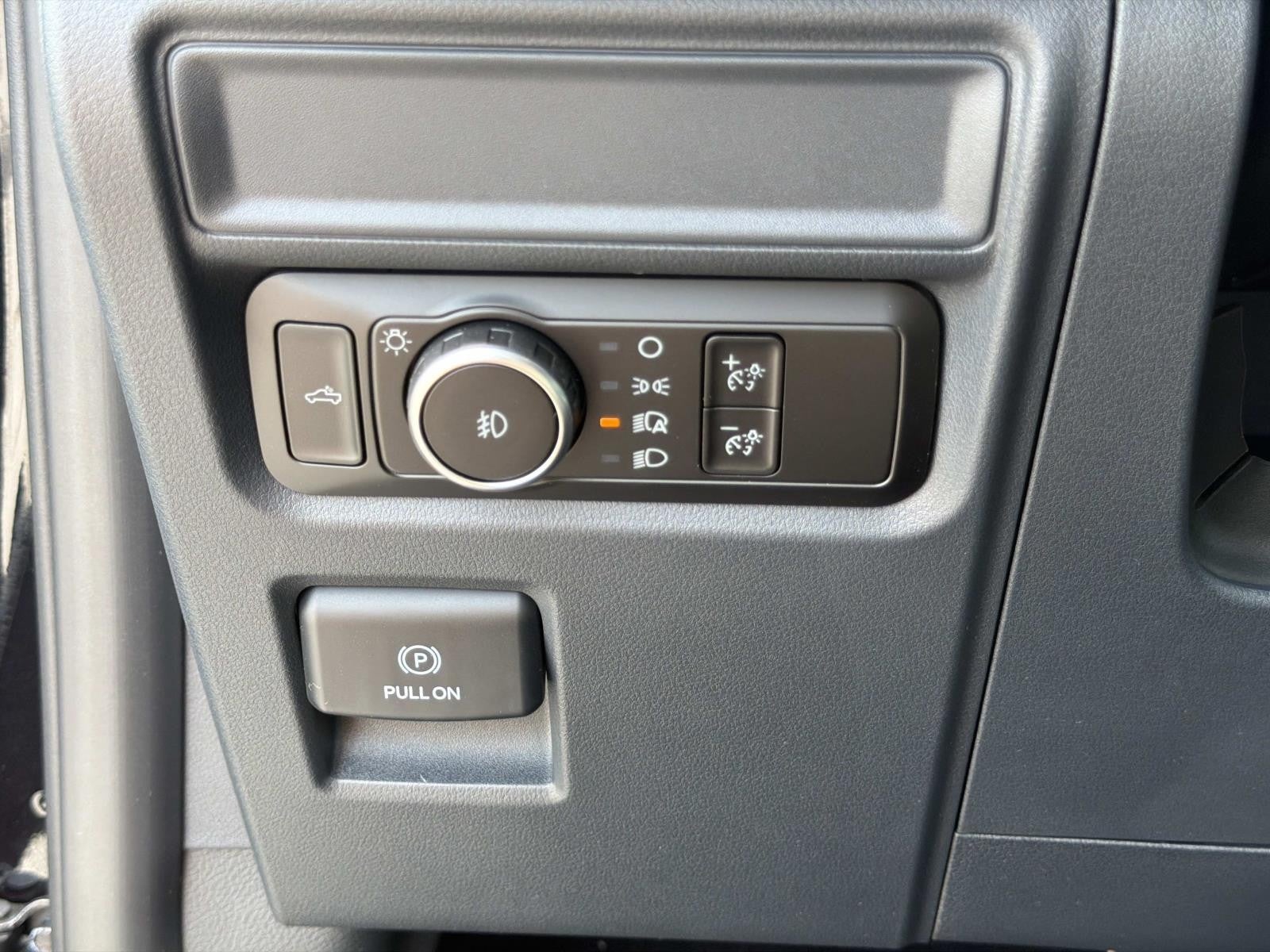 2026 Ford F-150 STX 4WD SUPERCREW 5.5' BO