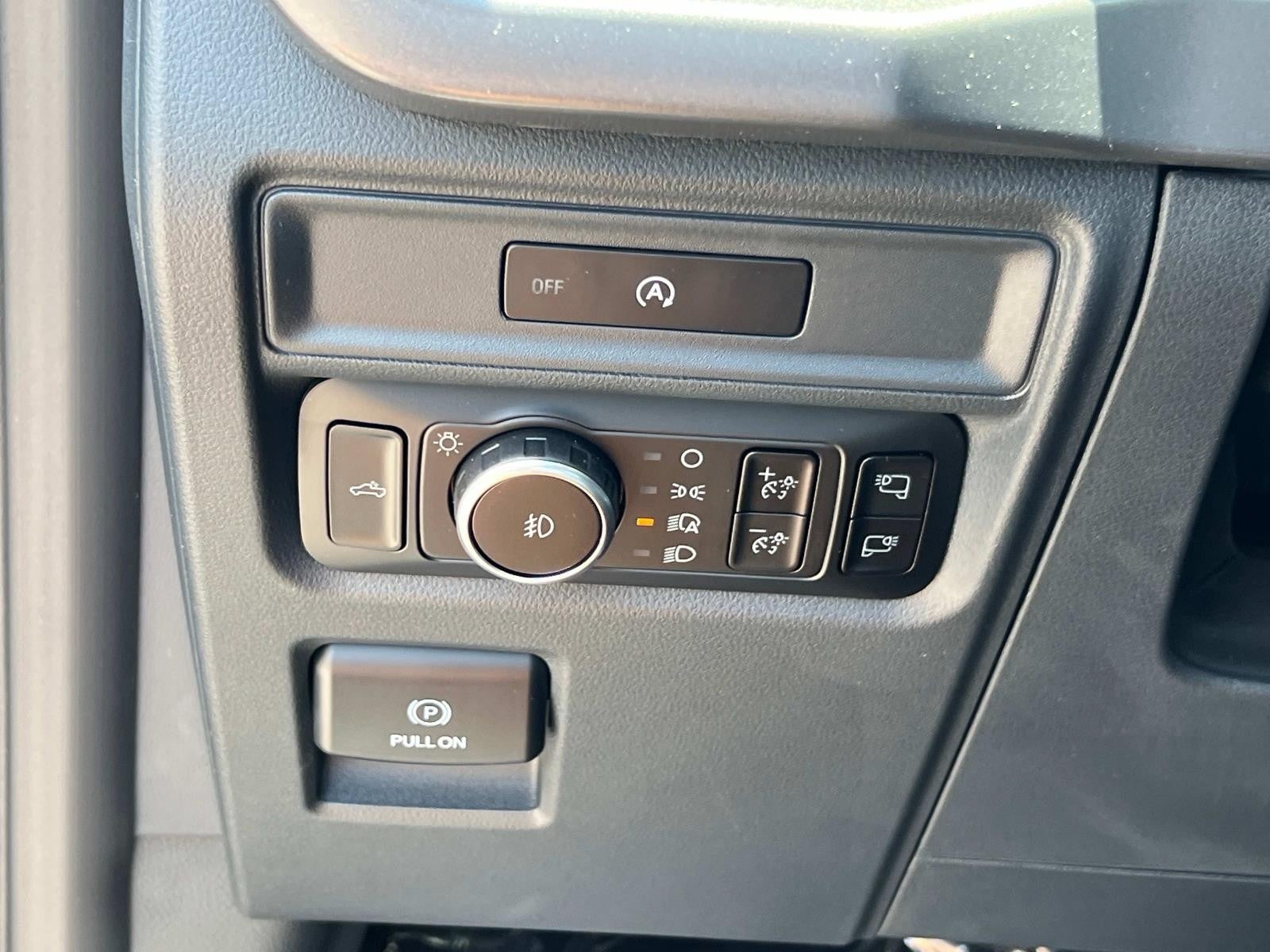 2025 Ford F-150 XLT 4WD SUPERCREW 5.5' BO