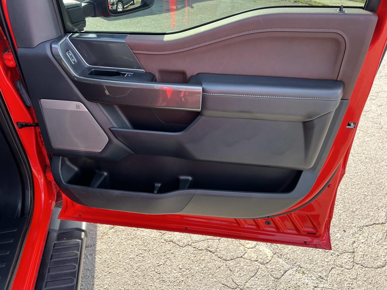 2022 Ford F-150 LARIAT 4WD SUPERCREW 5.5'