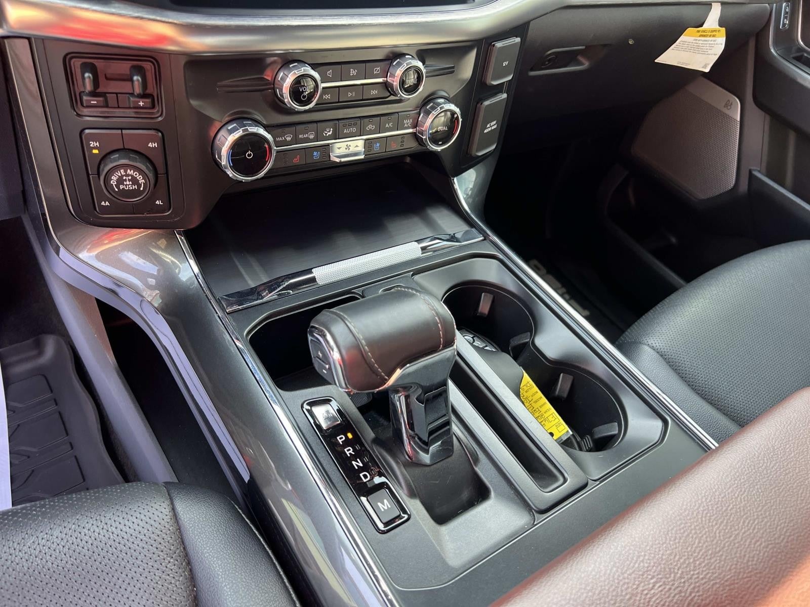 2022 Ford F-150 LARIAT 4WD SUPERCREW 5.5'