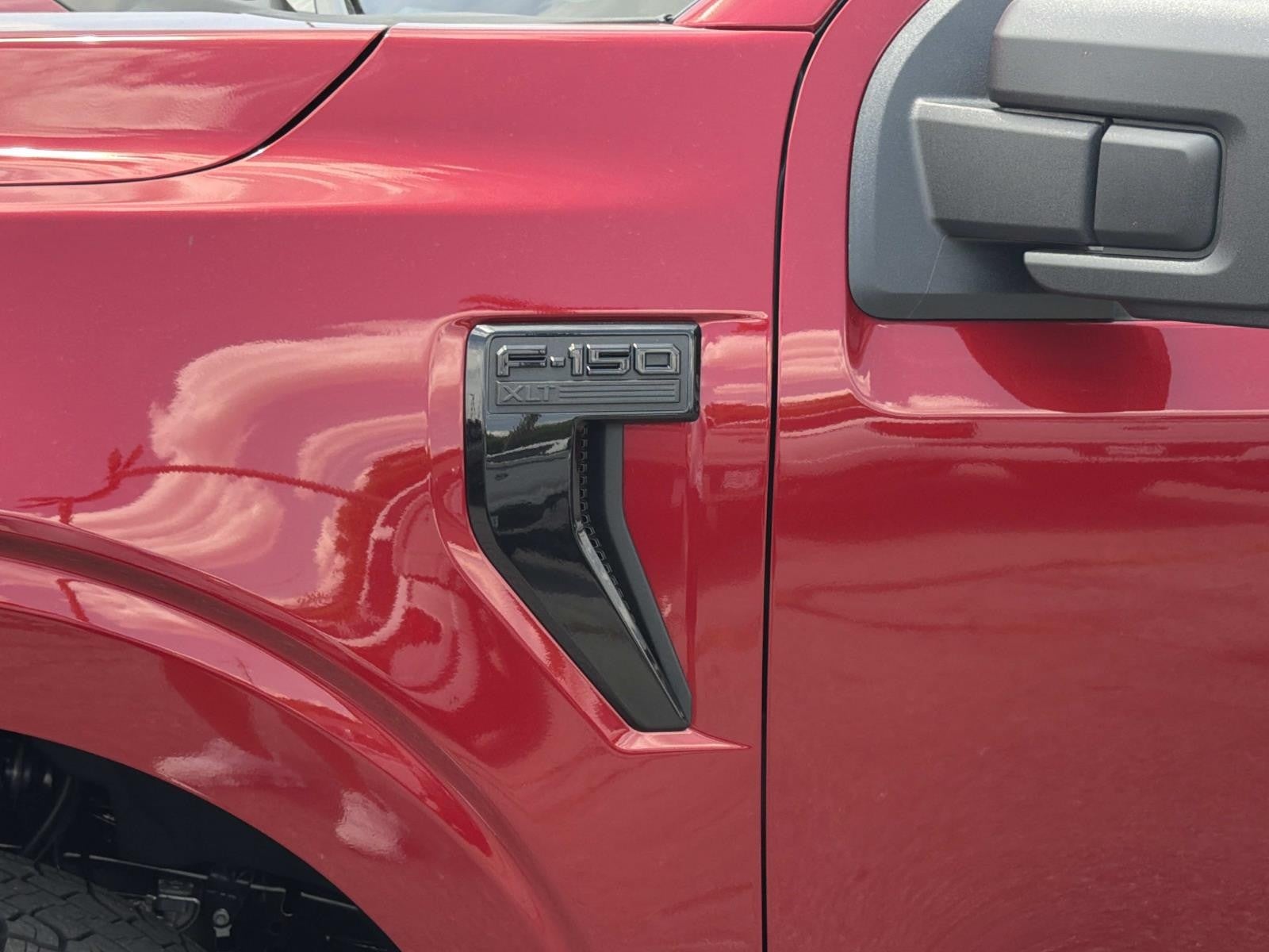 2026 Ford F-150 XLT 4WD SUPERCREW 5.5' BO