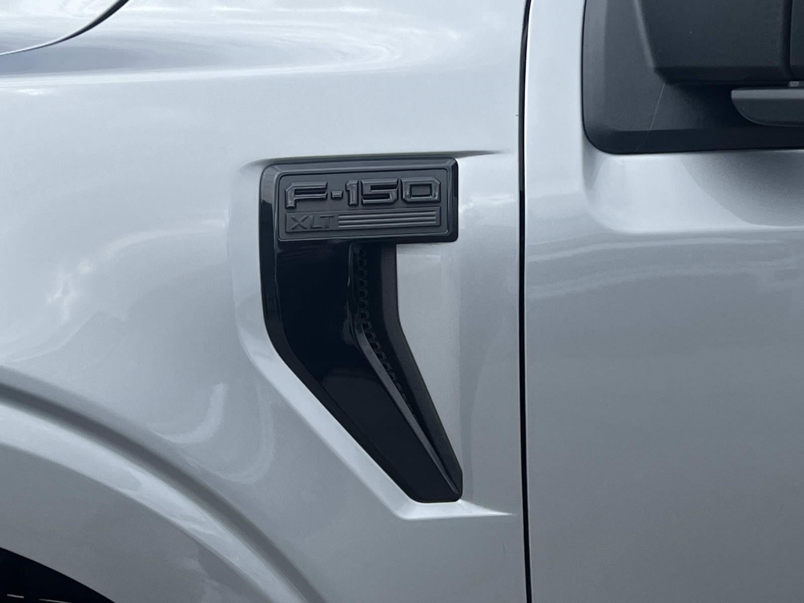 2026 Ford F-150 XLT 4WD SUPERCREW 5.5' BO