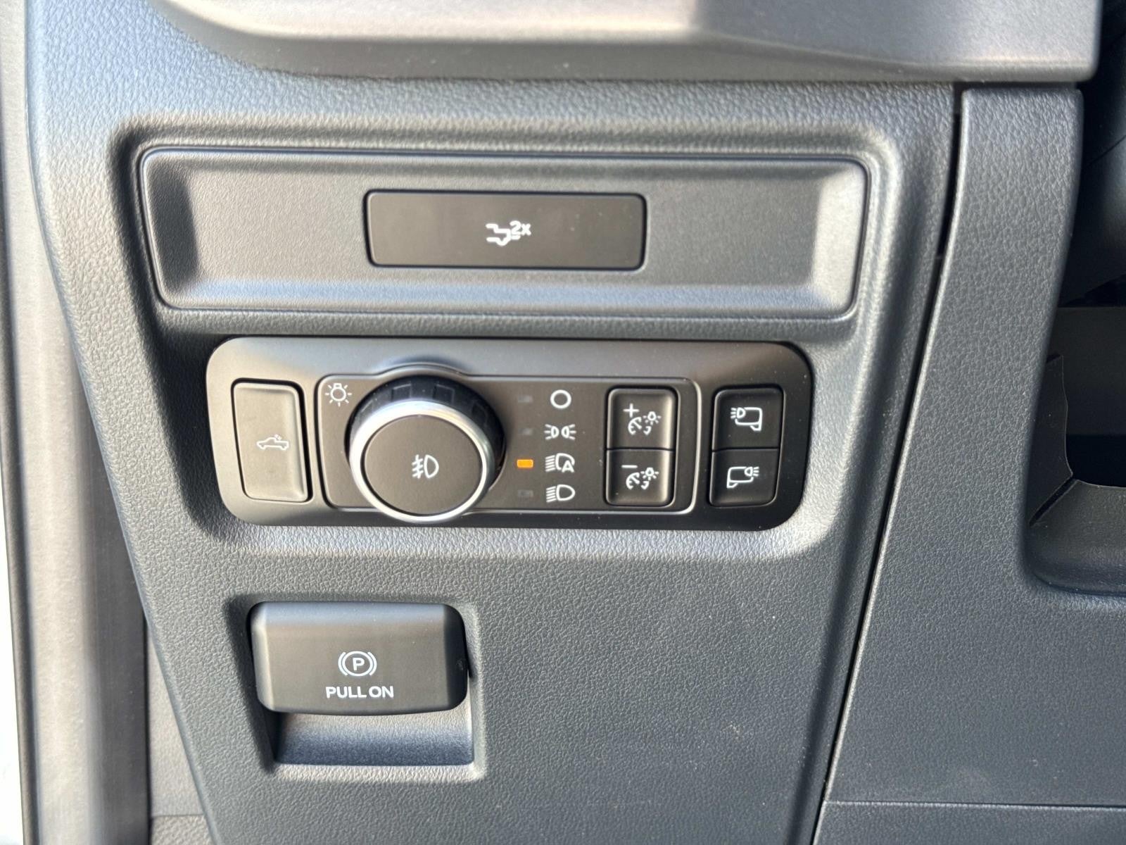 2026 Ford F-150 XLT 4WD SUPERCREW 5.5' BO PUG PACKAGE
