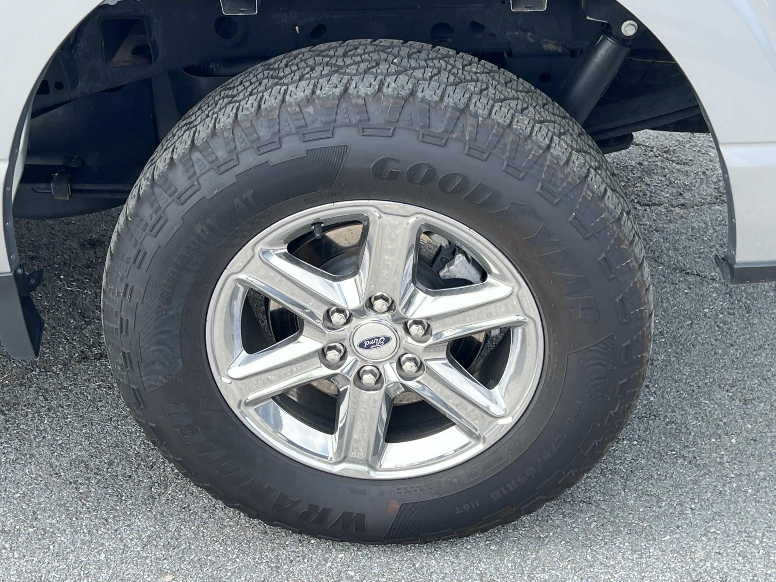 2024 Ford F-150 XLT 4WD SUPERCREW 5.5' BO