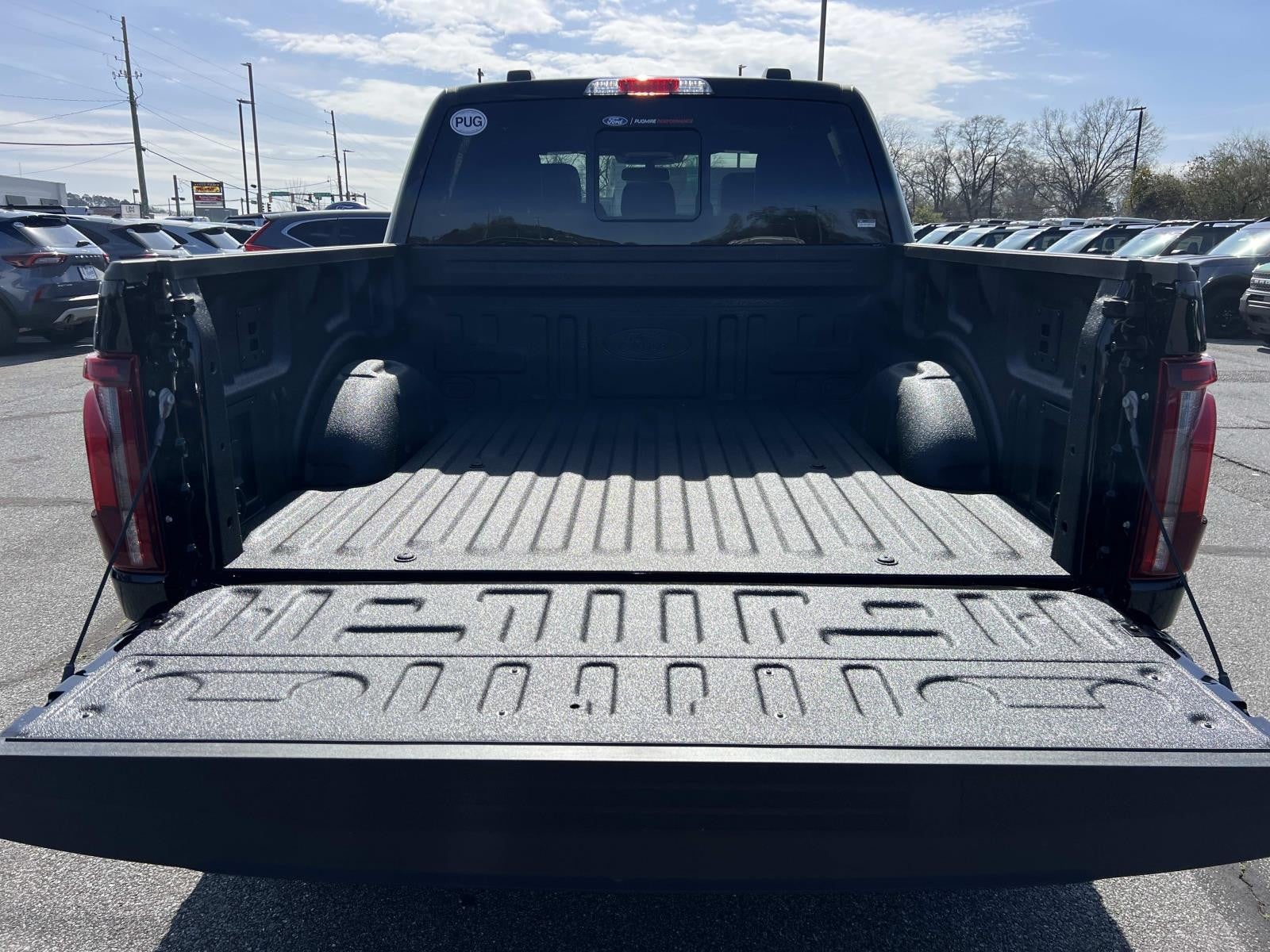 2026 Ford F-150 LARIAT 4WD SUPERCREW 5.5' PUG PACKAGE