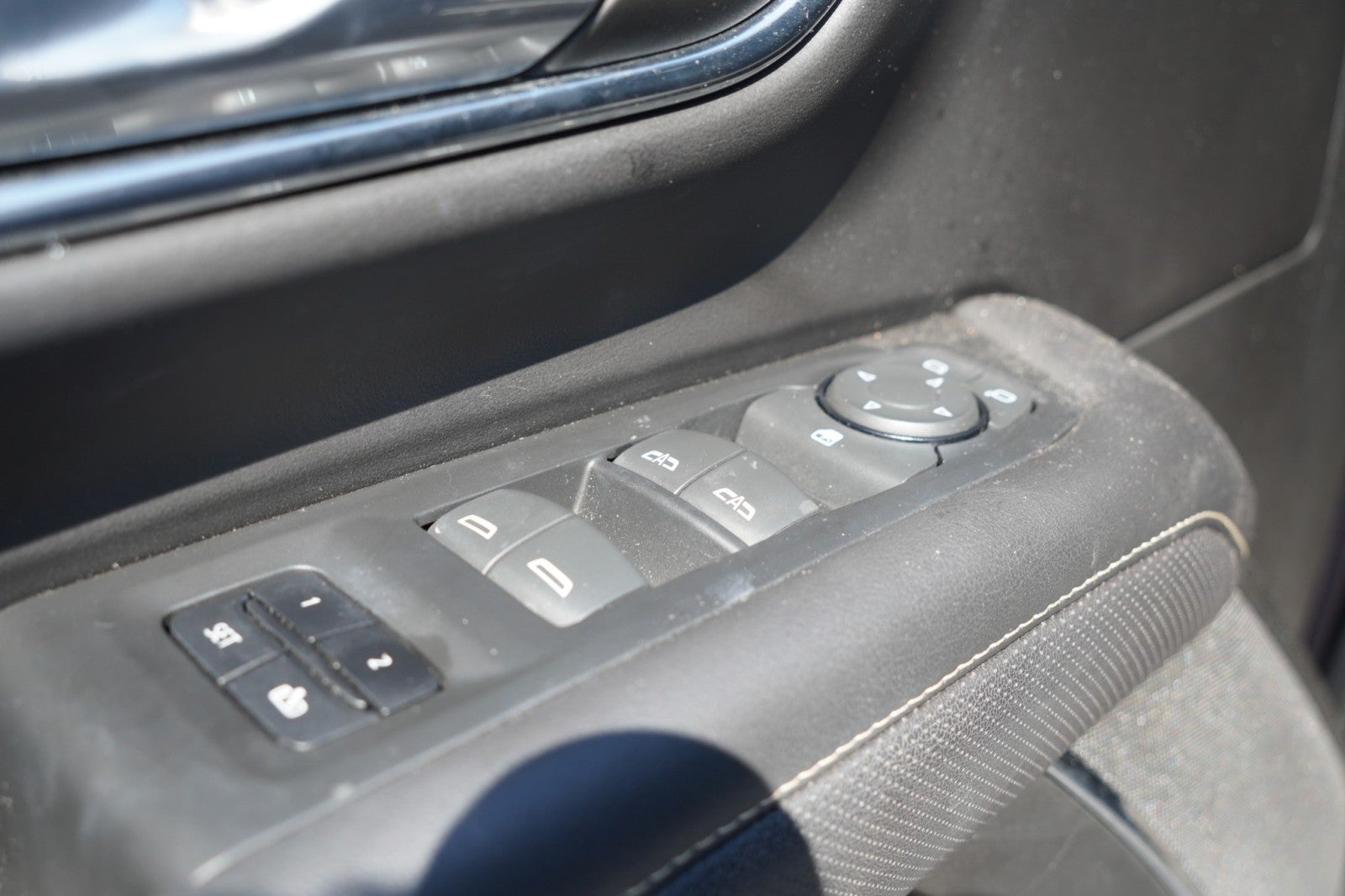 2023 GMC Yukon 2WD 4DR SLT