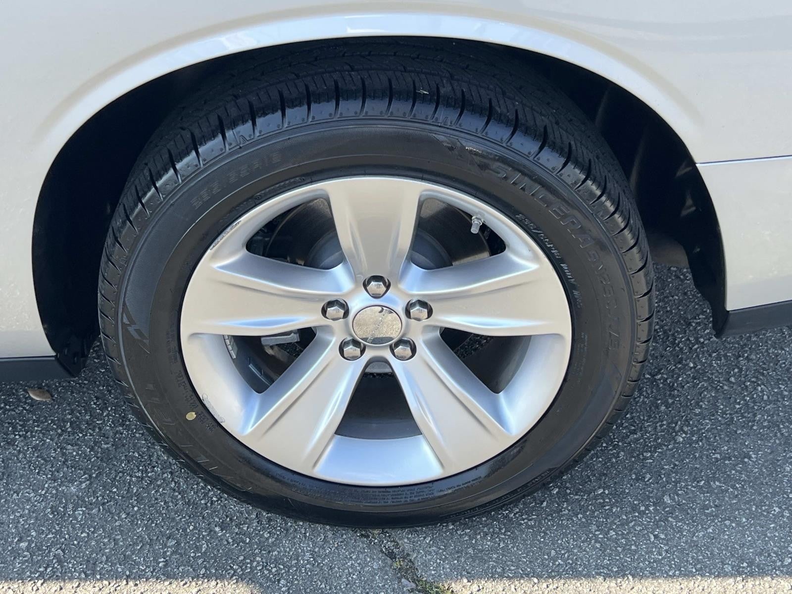 2023 Dodge Challenger SXT