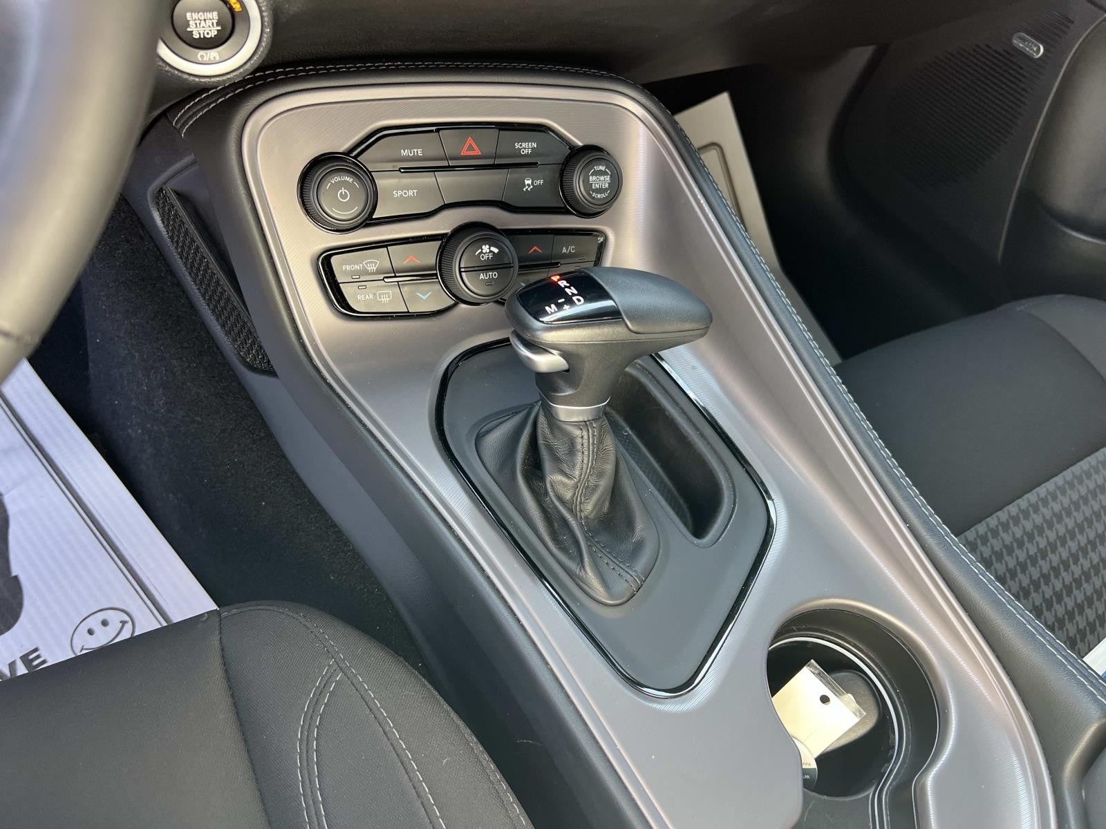 2023 Dodge Challenger SXT