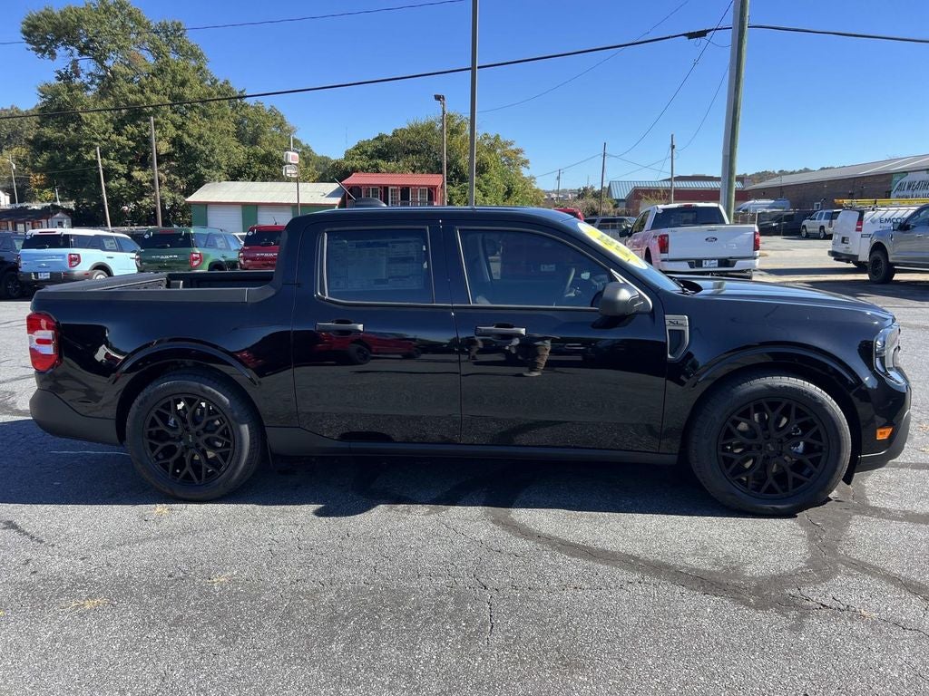 2025 Ford Maverick XL