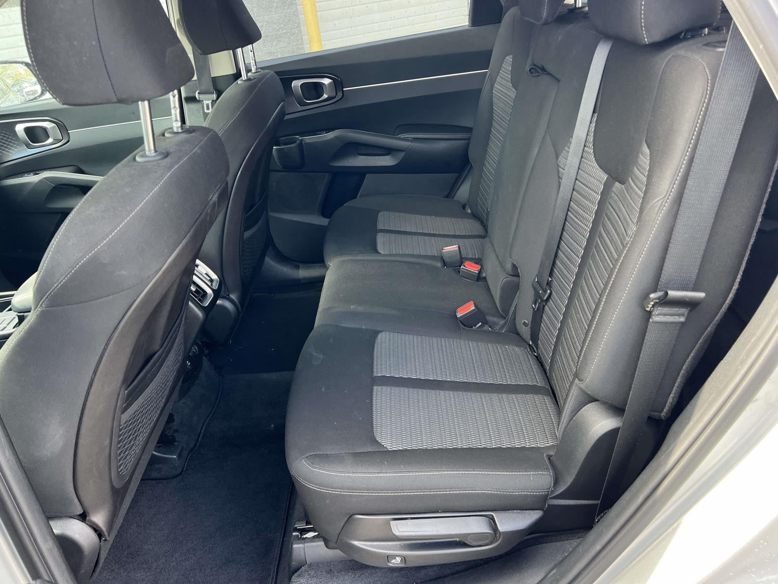 2022 Kia Sorento LX
