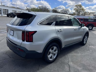 2022 Kia Sorento LX