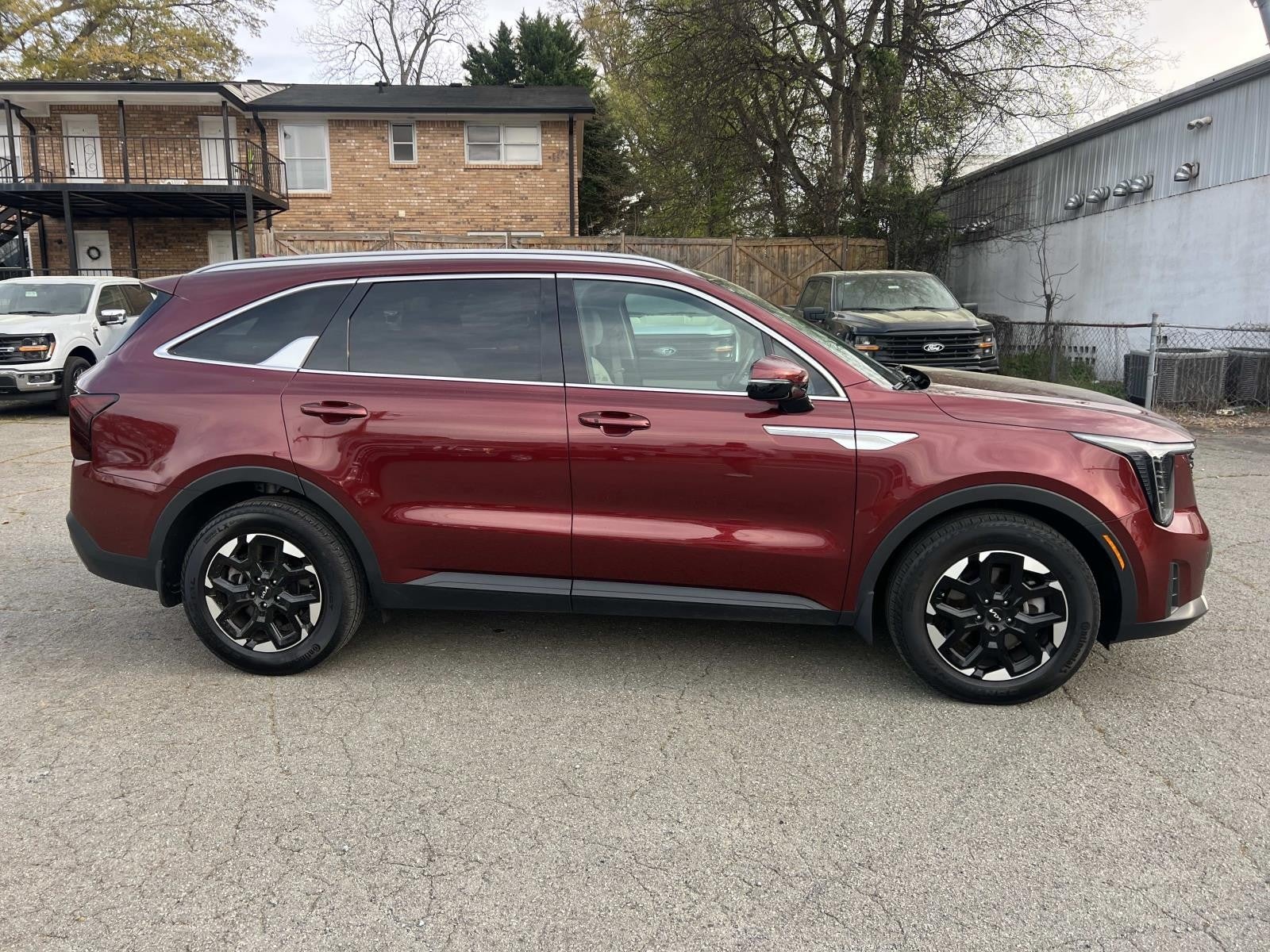 2025 Kia Sorento S