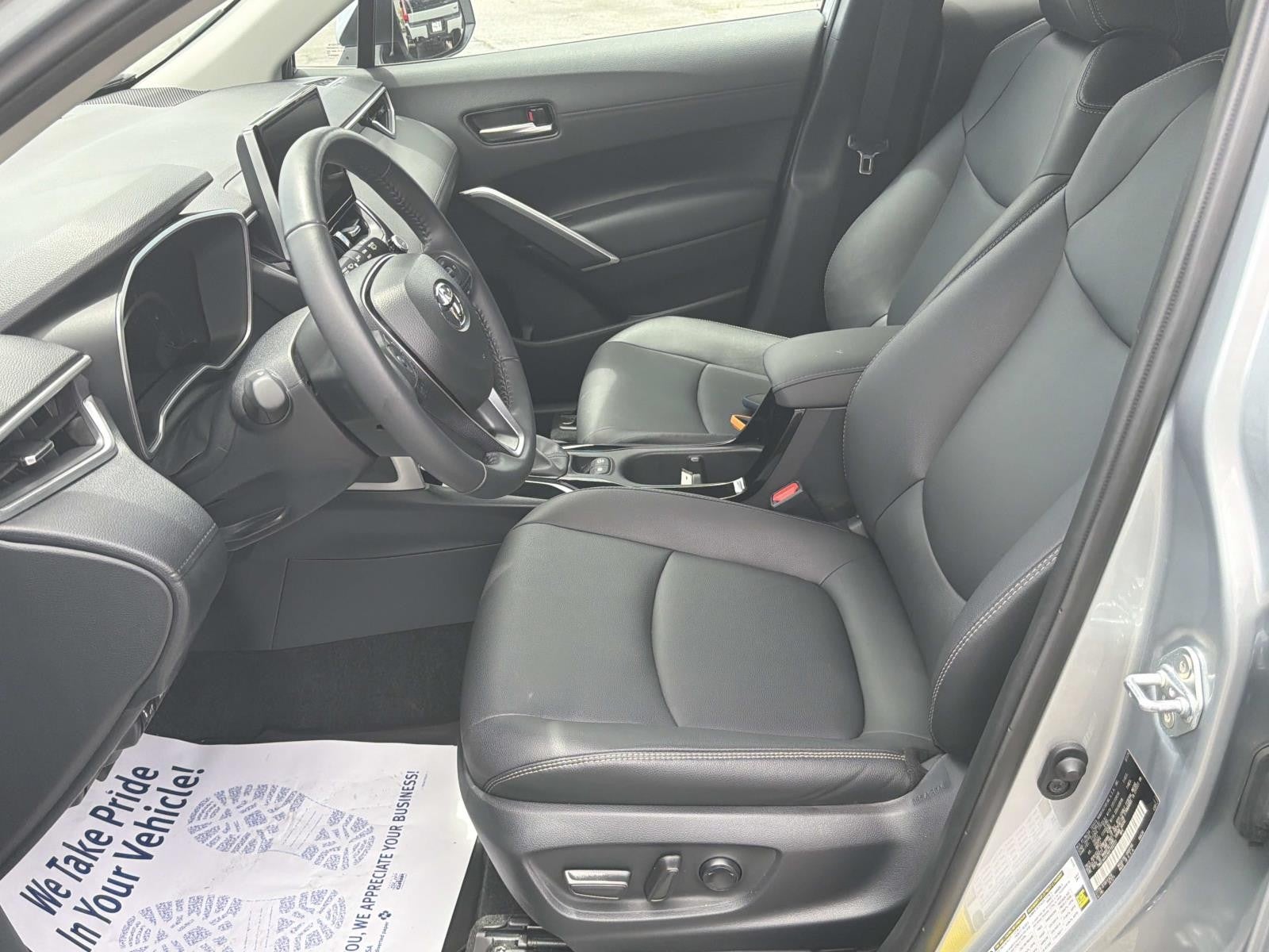 2024 Toyota Corolla Cross XLE