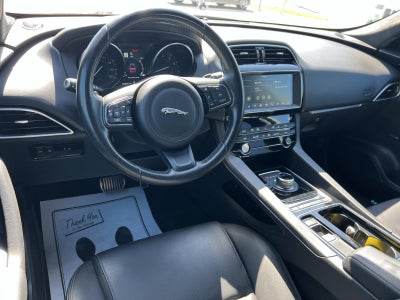 2019 Jaguar F-PACE 25t Premium