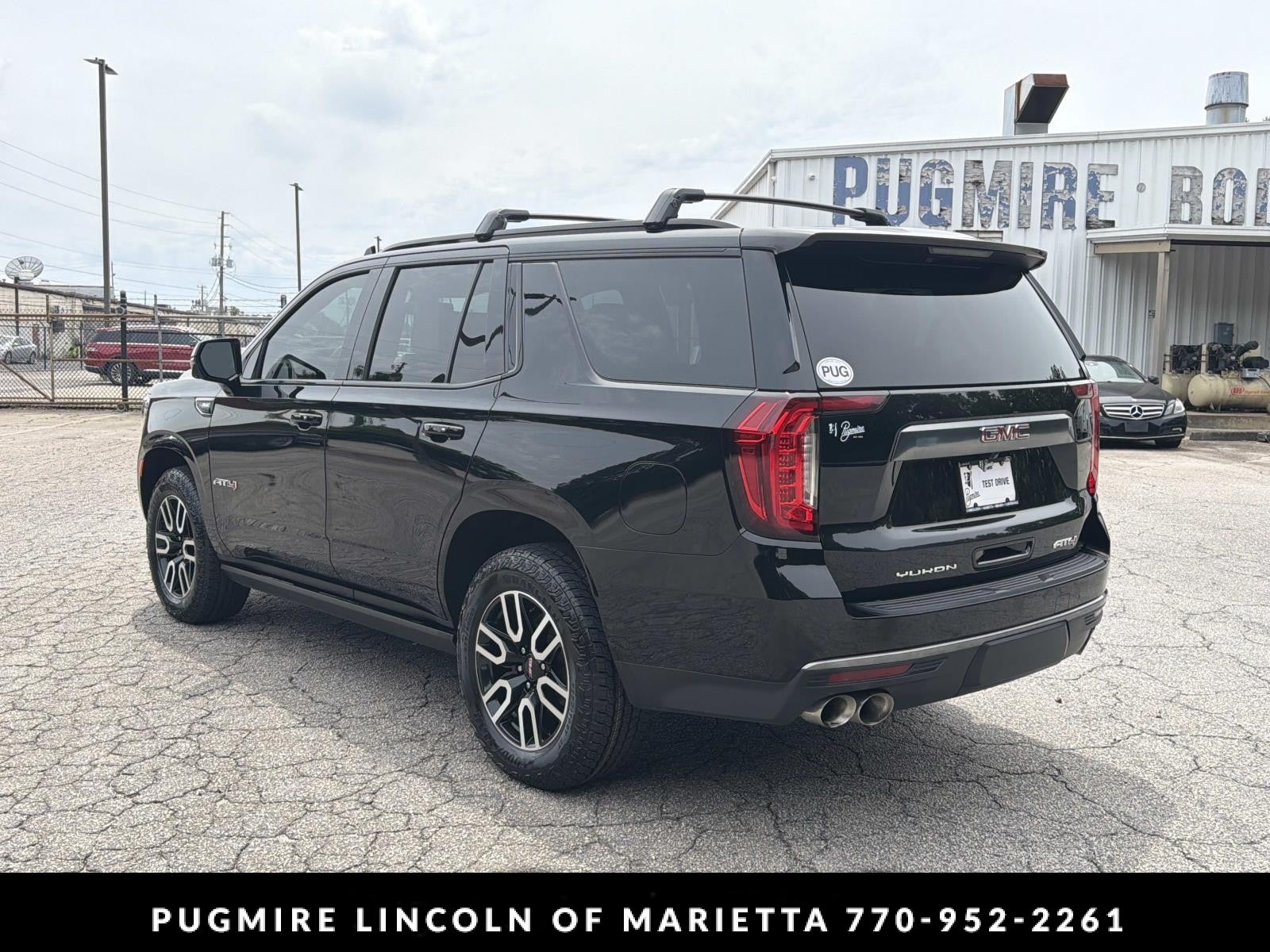 2022 GMC Yukon AT4