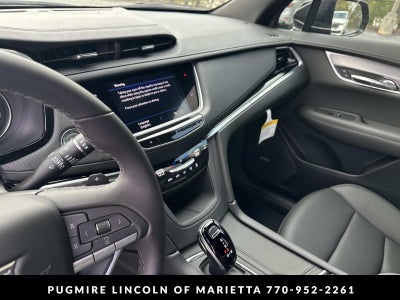 2025 Cadillac XT6 FWD Luxury
