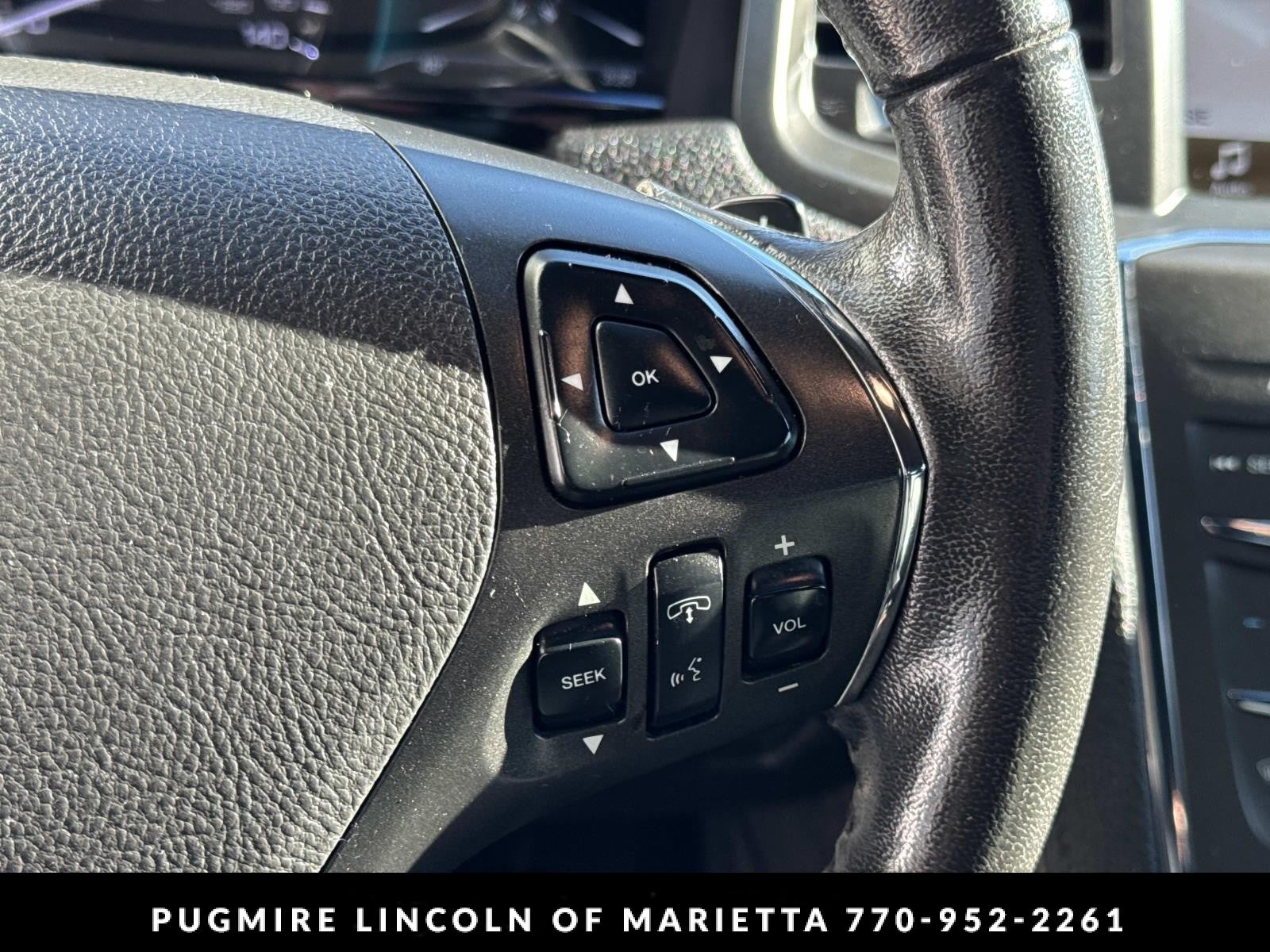 2016 Lincoln MKS Base