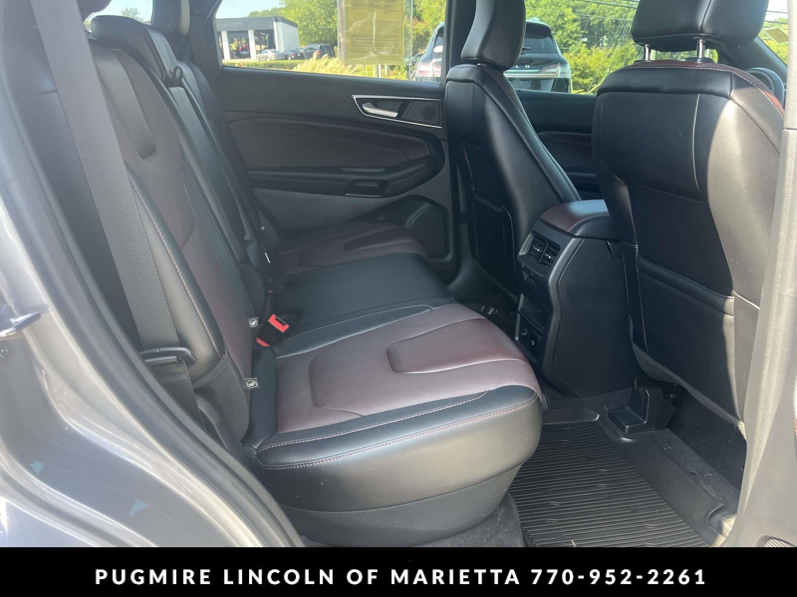 2021 Ford Edge Titanium